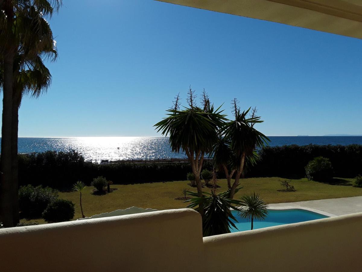 Beachfront Neptuno I, Complex,Views,Pool,Garden, Elviria Marbella Exteriör bild