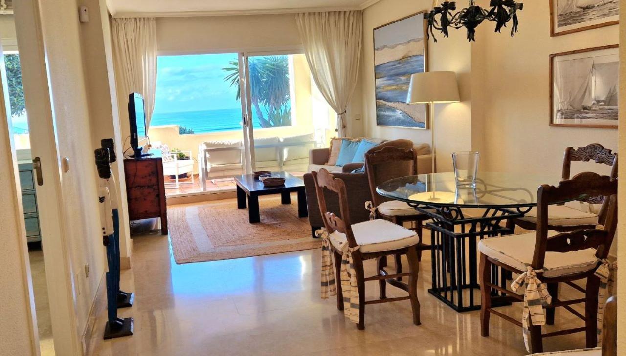 Beachfront Neptuno I, Complex,Views,Pool,Garden, Elviria Marbella Exteriör bild